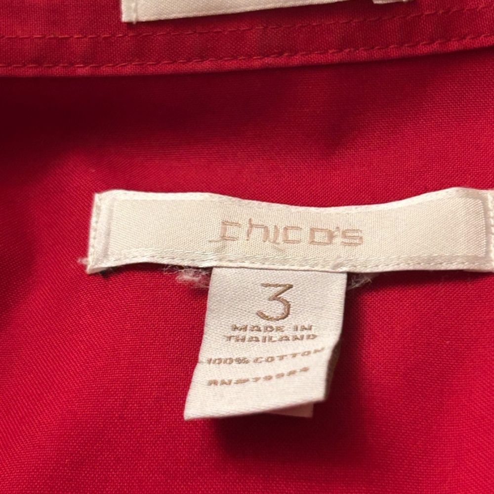 Chico’s Size 2, button down shirt - Picture 3 of 6